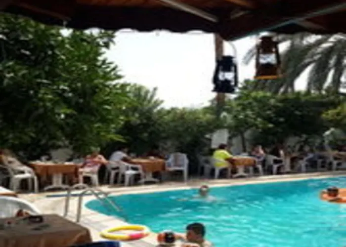 Ξενοδοχείο Murat 4*